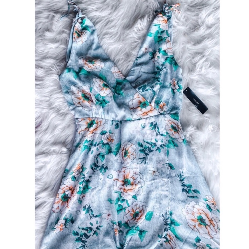 Lulus Tie Sleeve Mini Floral Dress Sz Large NWT
